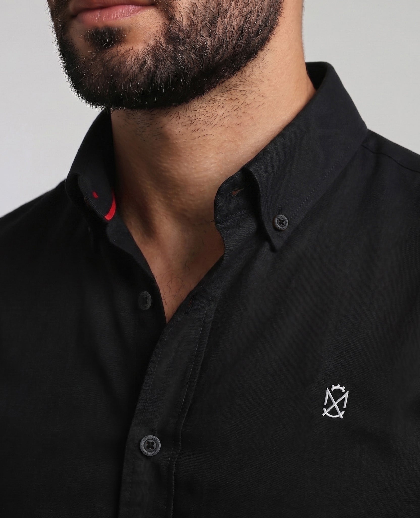 Camisa Negra